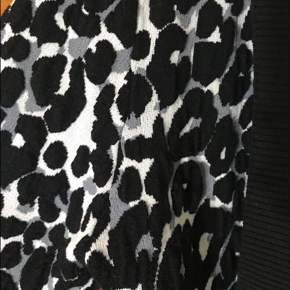 One A Sweater - Picture 3 of 3